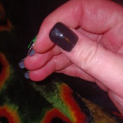 L Nails