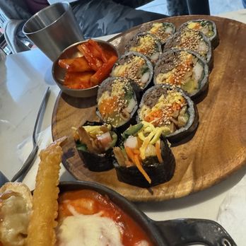 Mama's Kitchen - Korean Near Me - Bellevue, Washington