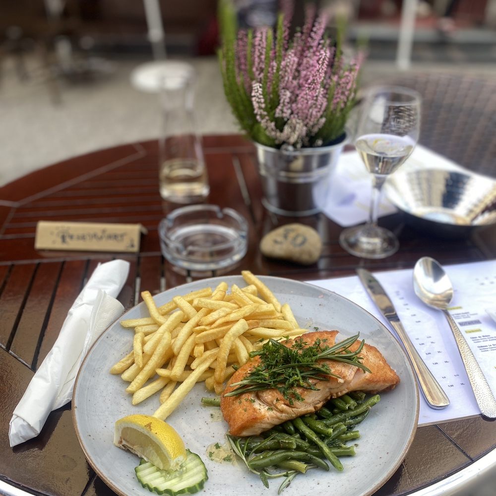 La Bastille - Salmon - German Near Me - Saarbrücken, SL La Bastille - Salmon - German Near Me - Saarbrücken, SL