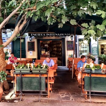 Enoteca Internazionale - Outdoor seating only - Italian Near Me - Monterosso al Mare, SP