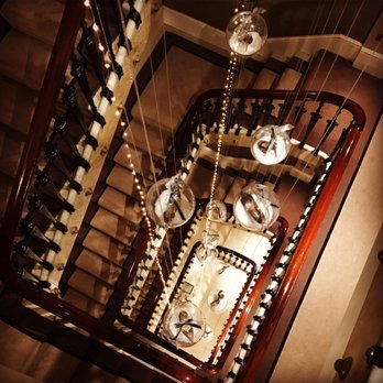 St. James's - Beautiful decor! - Hotels Near Me - St James's, XGL St. James's - Beautiful decor! - Hotels Near Me - St James's, XGL