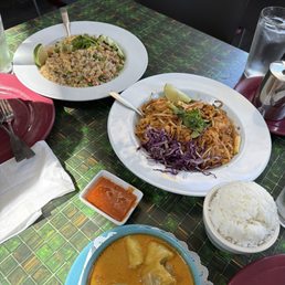 Pad Thai, California Curry, Peasant's Pleasure ( FRIED RICE )