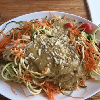 Well Being - Spaghettis de légumes, sauce amandes - Vietnamese Near Me - Cologne, NW