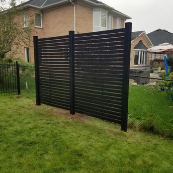 Monarch Landscaping - Privacy fence hamilton - Landscaping Near Me - Hamilton, Ontario