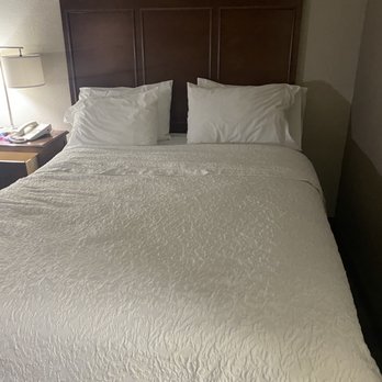 Hampton Inn Carrollton - That's a double....not a queen bed - Hotels Near Me - Carrollton, Kentucky