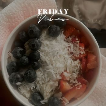 Cafe Acai - You can never go wrong with a Berry Celestial add coconut flakes and extra blueberries - Acai Bowls Near Me - Frisco, Texas Cafe Acai - You can never go wrong with a Berry Celestial add coconut flakes and extra blueberries - Acai Bowls Near Me - Frisco, Texas