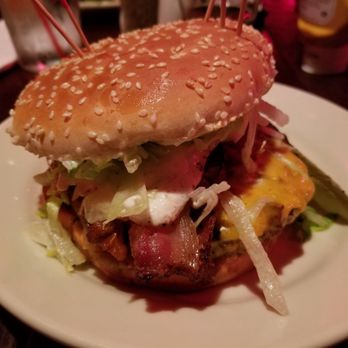 Redcoat Tavern - Their classic burger - Bars Near Me - Royal Oak, Michigan Redcoat Tavern - Their classic burger - Bars Near Me - Royal Oak, Michigan