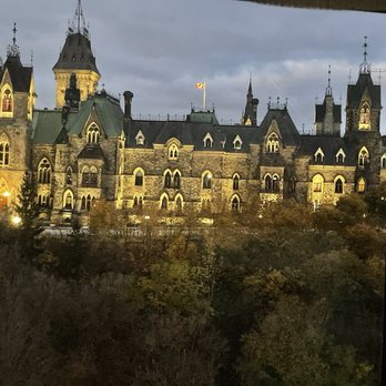 Parliament Hill - Dawn view from Chateau Laurier - Landmarks & Historical Buildings Near Me - Ottawa, Ontario Parliament Hill - Dawn view from Chateau Laurier - Landmarks & Historical Buildings Near Me - Ottawa, Ontario