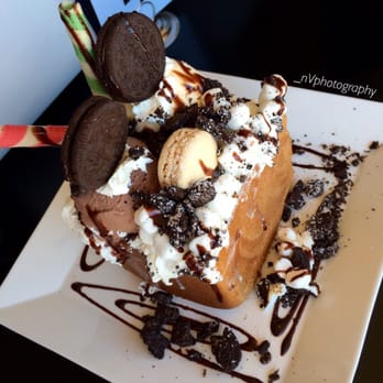Ice Monster - Oreo explosion toast box :) - Juice Bars & Smoothies Near Me - Walnut Creek, California