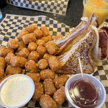 Sami’s City Diner - Diners Near Me - Anchorage, Alaska Sami’s City Diner - Diners Near Me - Anchorage, Alaska