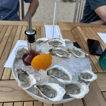 Eddie's - Local oysters - Seafood Near Me - Greenport, New York