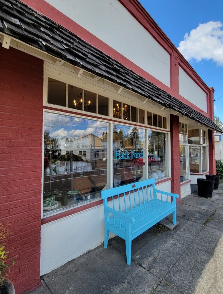 BACK PORCH VINTAGE Updated October 2024 21620 Main St NE, Aurora