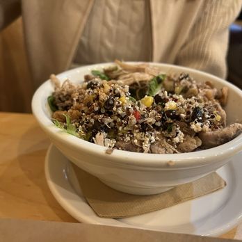The Taproom by Hellbent - Quinoa bowl with chicken - Beer Bar Near Me - Wenatchee, Washington The Taproom by Hellbent - Quinoa bowl with chicken - Beer Bar Near Me - Wenatchee, Washington