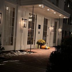 Faraway Martha's Vineyard - Entrance