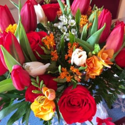 Blumenstudio Kleine Rose - Valentinstag Strauß