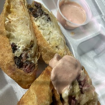 The Pastrami Project - Pastrami rubeon rolls - Food Trucks Near Me - Orlando, Florida The Pastrami Project - Pastrami rubeon rolls - Food Trucks Near Me - Orlando, Florida