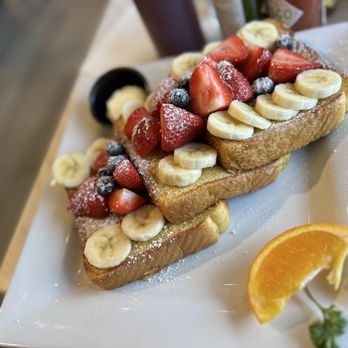 Keke's Breakfast Cafe - French toast with fruit - Breakfast & Brunch Near Me - Sunnyvale, California Keke's Breakfast Cafe - French toast with fruit - Breakfast & Brunch Near Me - Sunnyvale, California
