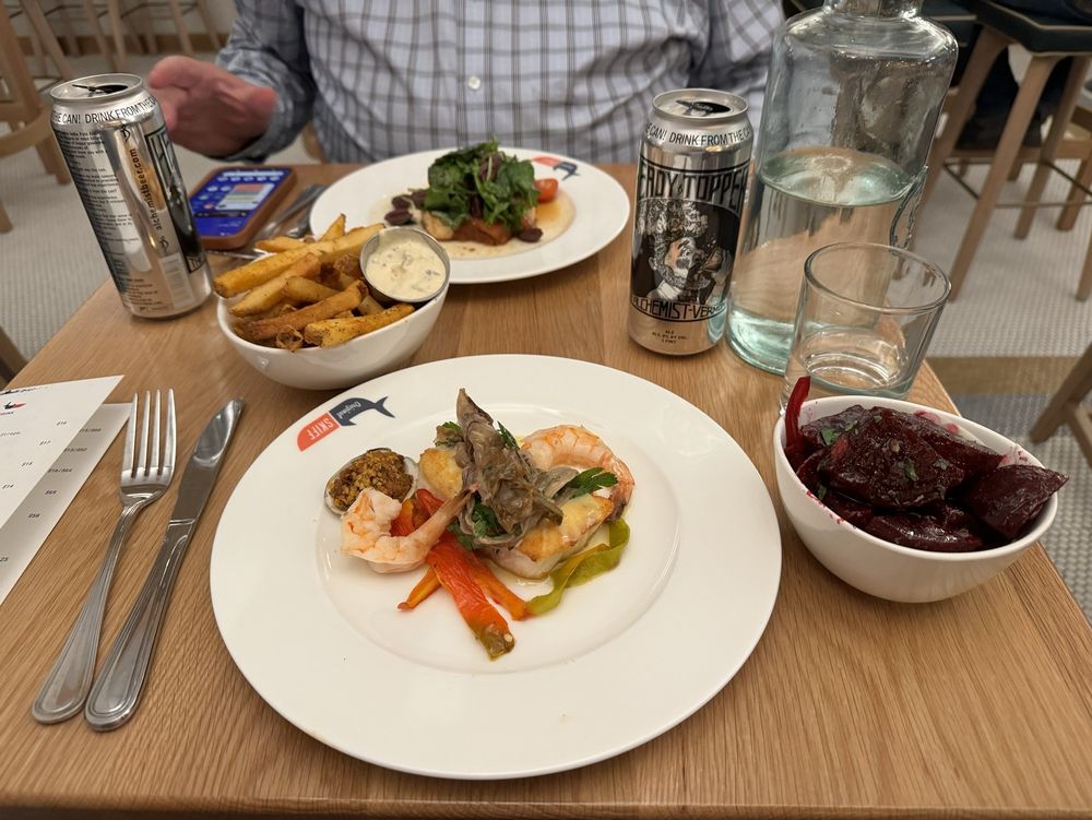 Food from Original Skiff Fish & Oysters