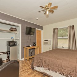Trailside Motel - All rooms have a mini fridge, microwave and coffee pot