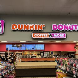 Dunkin' - Inside
