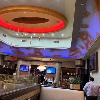 Z Two Restaurant Diner and Lounge - Interior - Diners Near Me - Staten Island, New York Z Two Restaurant Diner and Lounge - Interior - Diners Near Me - Staten Island, New York