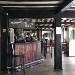Flying Horse - Friendly bar....