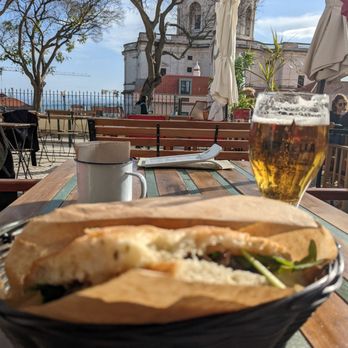 Focaccia in Giro - Italian Near Me - Lisbon, 11