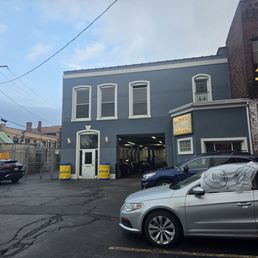 Exterior photo of Towne Motor Car - Buffalo, New York Exterior photo of Towne Motor Car - Buffalo, New York