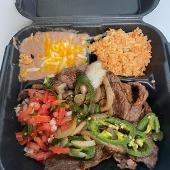 El Farolito - Carne asada plate to go. - Mexican Near Me - Placentia, California El Farolito - Carne asada plate to go. - Mexican Near Me - Placentia, California