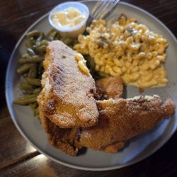 Boondock's Grill At the Farm - Catfish dinner w/ Mac-n-cheese and green beans
