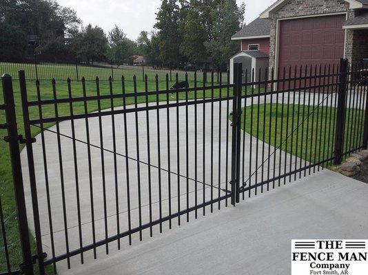 Gates and Fences - Back in the early 80s, Joe the Fence Man, a well-known and highly respected fence builder in Fort Smith at the time, started his own company called The Fence Man. He was a professional fence contractor for over 35 years serving families and small local businesses with fencing installs, repairs, and maintenance.