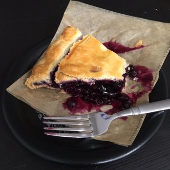 Petee's Cafe - Wild Maine Blueberry (at home, after much travel) - Cafes Near Me - Brooklyn, New York Petee's Cafe - Wild Maine Blueberry (at home, after much travel) - Cafes Near Me - Brooklyn, New York