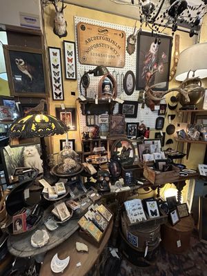 Fremont Vintage Mall by null