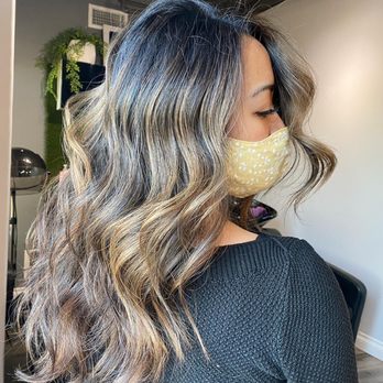 Trapqueen Salon - Hair Salons Near Me - San Diego, California Trapqueen Salon - Hair Salons Near Me - San Diego, California