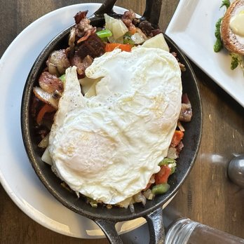 Harvest Room - Hunters Skillet Breakfast - New American Near Me - Palos Heights, Illinois