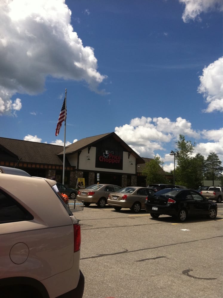 PRICE CHOPPER MARKET CENTER Updated August 2024 219 Saranac Ave