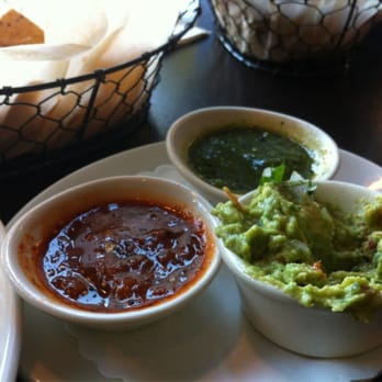 Xoco - Guacamole & chips - Mexican Near Me - Chicago, Illinois
