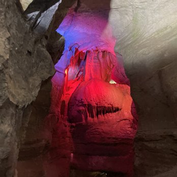 Skyline Caverns - Tours Near Me - Front Royal, Virginia