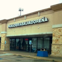 Panaderia Salvadorena - Storefront
