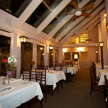 Seattle Elks Lodge 92 - The Dining Room @ The Seattle Elks - Venues & Event Spaces Near Me - Seattle, Washington Seattle Elks Lodge 92 - The Dining Room @ The Seattle Elks - Venues & Event Spaces Near Me - Seattle, Washington