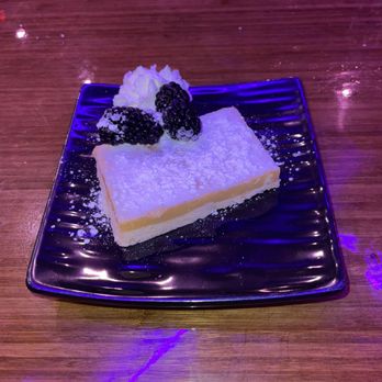 Ten Sushi - Yuzu Lemon Bar (HRW) - Sushi Bars Near Me - Houston, Texas Ten Sushi - Yuzu Lemon Bar (HRW) - Sushi Bars Near Me - Houston, Texas