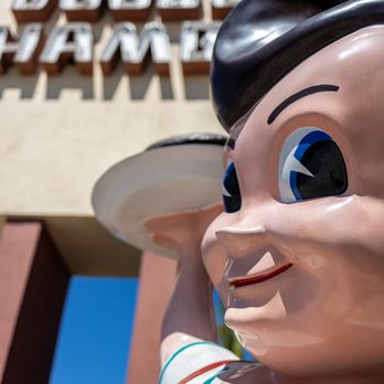 Bob’s Big Boy - Iconic Statue - American Near Me - Burbank, California Bob’s Big Boy - Iconic Statue - American Near Me - Burbank, California