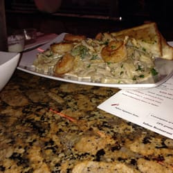 Infuse Restaurant - Crab and shrimp Alfredo!! Yummy