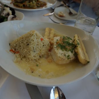 Peohe's - Peohe's Mahi Mahi Mai'a . The taste of each ingredient was not well harmonized. - Seafood Near Me - Coronado, California