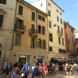 Via Giuseppe Mazzini - lots of shops