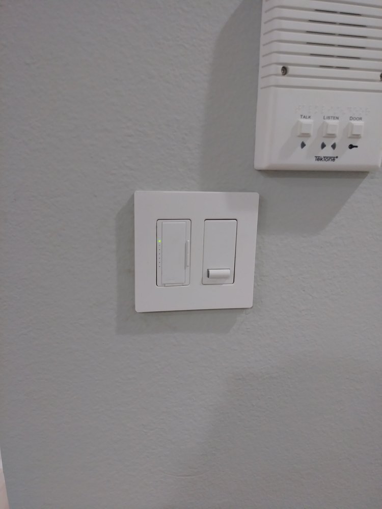 Slide of Sal's Electrical