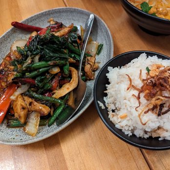B Star - Fiery Basil Chicken ($27), Coconut Rice ($4.5) - Burmese Near Me - San Francisco, California B Star - Fiery Basil Chicken ($27), Coconut Rice ($4.5) - Burmese Near Me - San Francisco, California