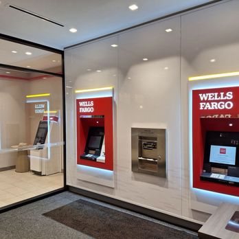 Wells Fargo Bank - Banks & Credit Unions Near Me - Chicago, Illinois Wells Fargo Bank - Banks & Credit Unions Near Me - Chicago, Illinois
