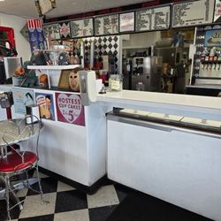 Alf's Ice Cream and Burgers - Alf's Ice Cream and Burgers