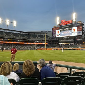 Comerica Park - Stadiums & Arenas Near Me - Detroit, Michigan